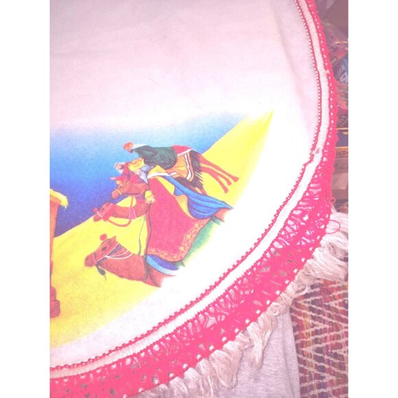 Vintage Mcm Round Nativity Scene Blanket Tree Skirt Fringe Red Border - Picture 3 of 9